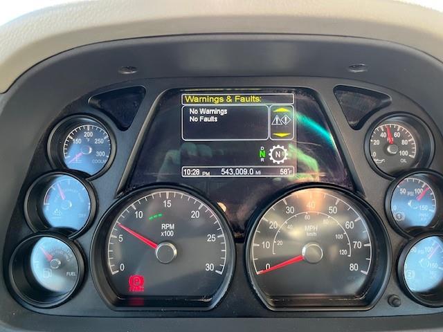 2021 Peterbilt 579-3