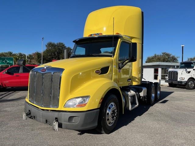 2021 Peterbilt 579-4