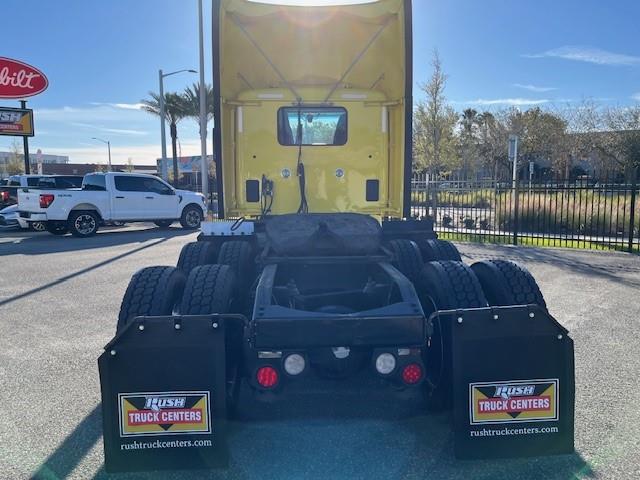 2021 Peterbilt 579-7