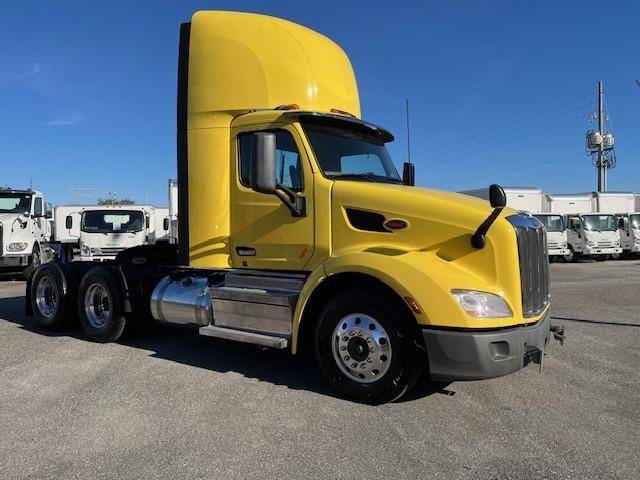 2021 Peterbilt 579-11