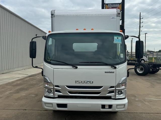 2024 Isuzu NPR-HD-19