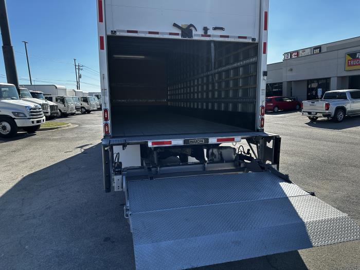 2025 Peterbilt 536-10