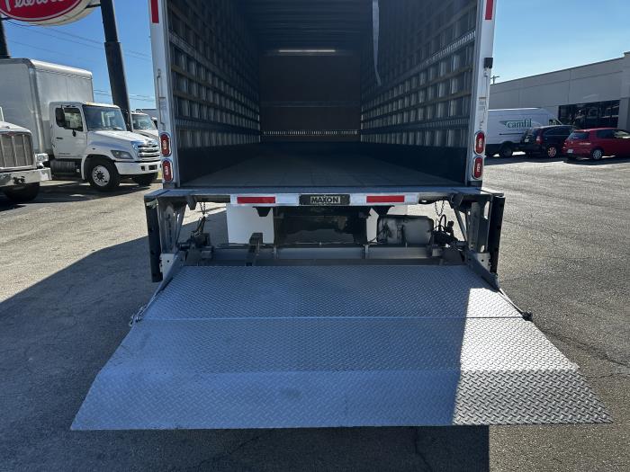 2025 Peterbilt 536-11