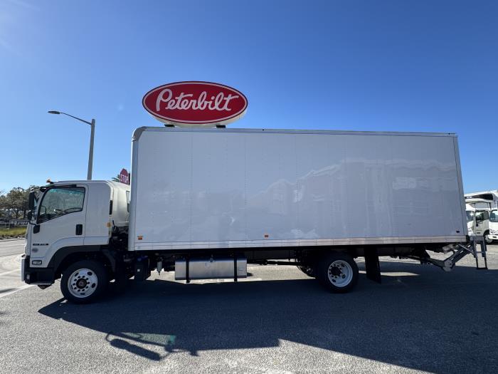 2025 Isuzu FTR-2