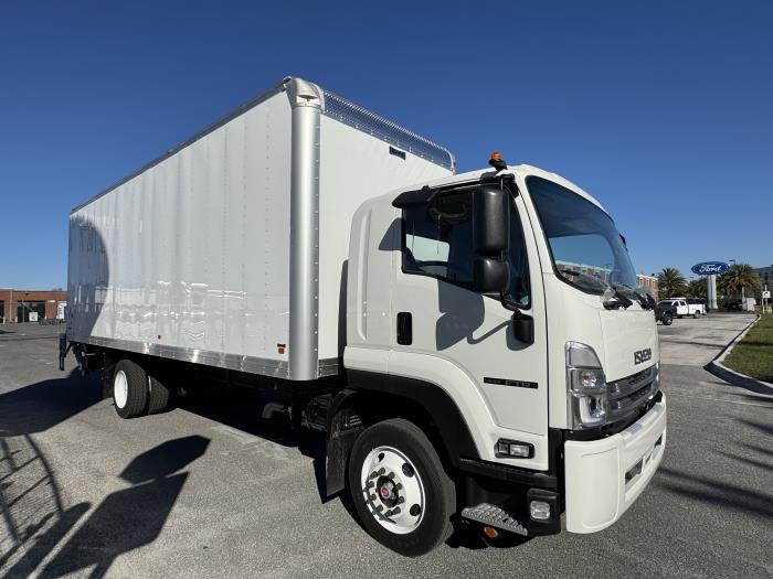 2025 Isuzu FTR-7