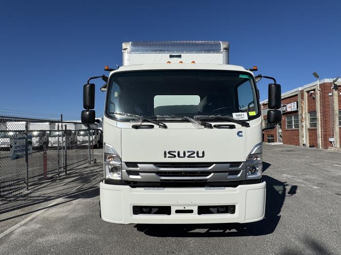 2025 Isuzu FTR-8