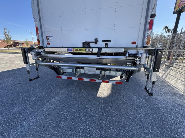 2025 Isuzu FTR-5