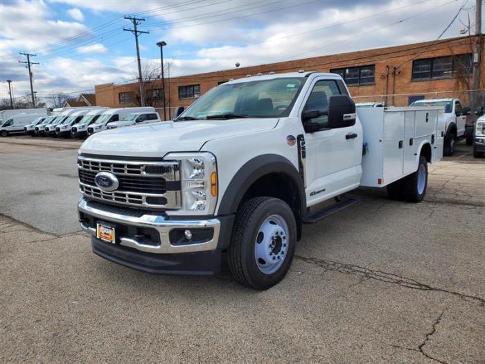 2024 Ford F-550-1