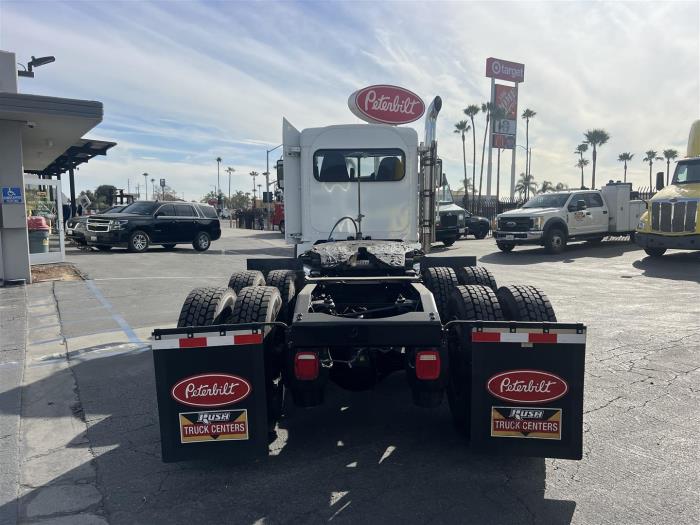 2018 Peterbilt 389-6