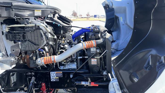 2025 Peterbilt 536-16