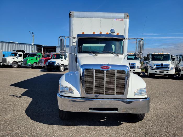 2020 Peterbilt 337-2