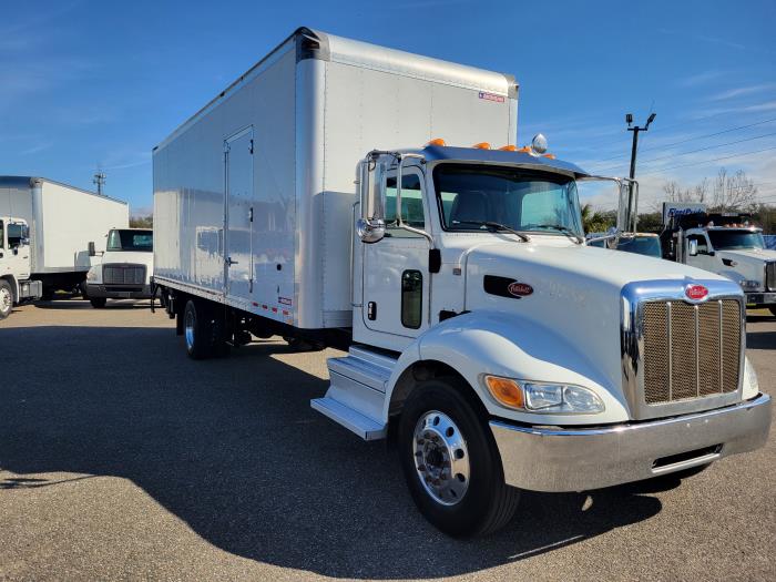 2020 Peterbilt 337-3