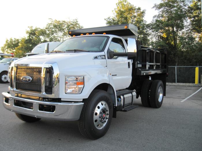 2026 Ford F-750-2