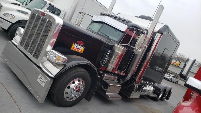 2024 Peterbilt 389-2