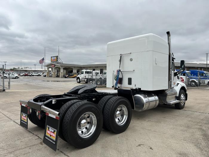 2020 Peterbilt 579-5