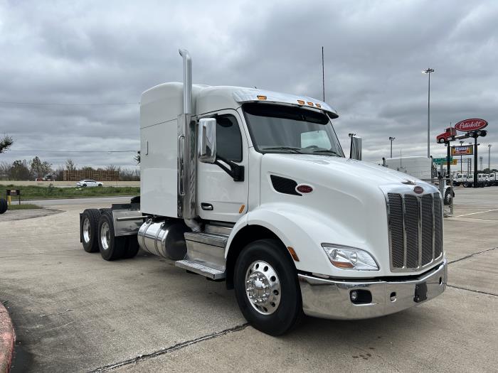 2020 Peterbilt 579-7