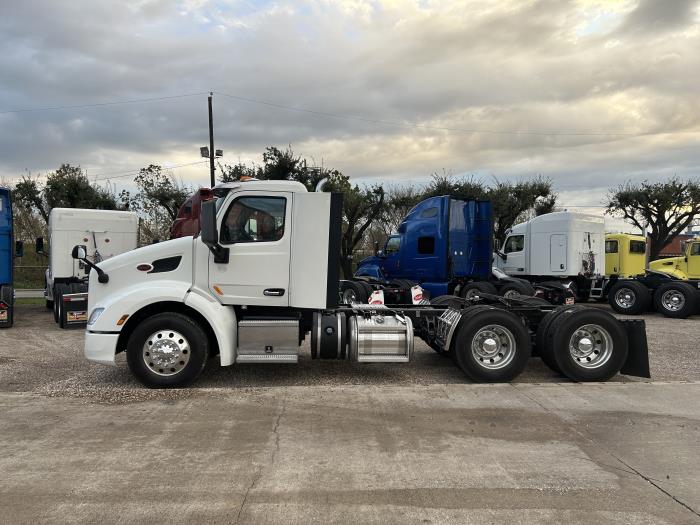 2019 Peterbilt 579-2