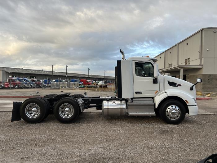 2019 Peterbilt 579-6