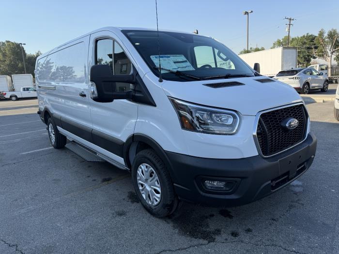 2024 Ford Transit-150-6