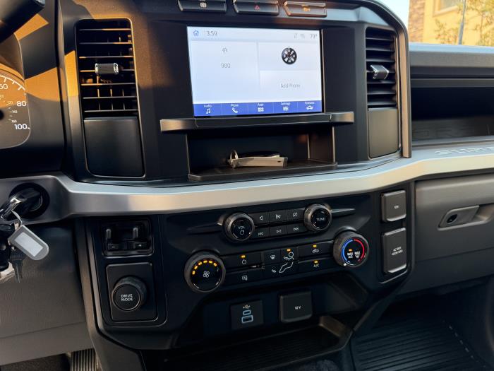 2024 Ford F-550-17