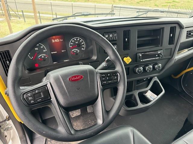 2025 Peterbilt 536-11