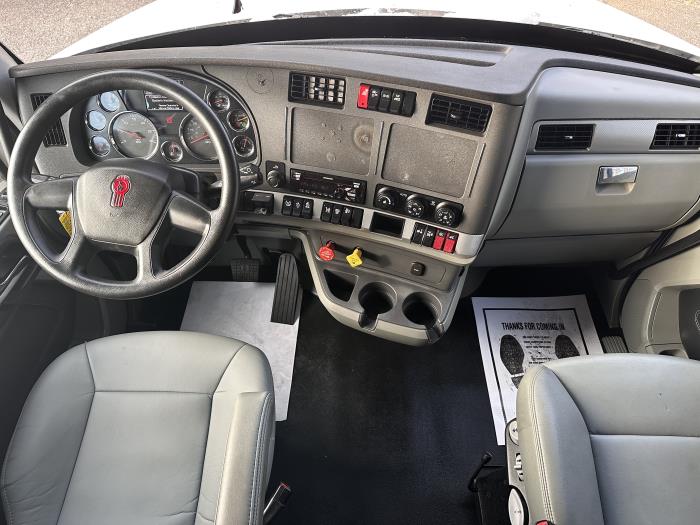 2020 Kenworth T680-7