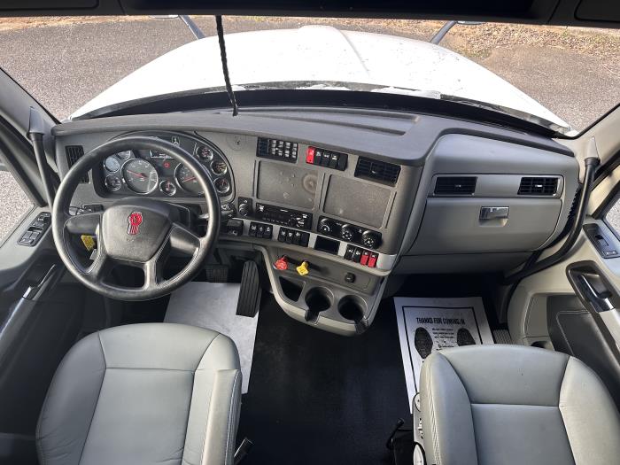 2020 Kenworth T680-8