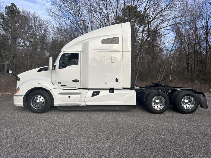 2020 Kenworth T680-12