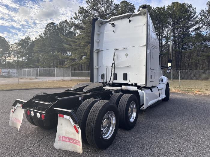 2020 Kenworth T680-15