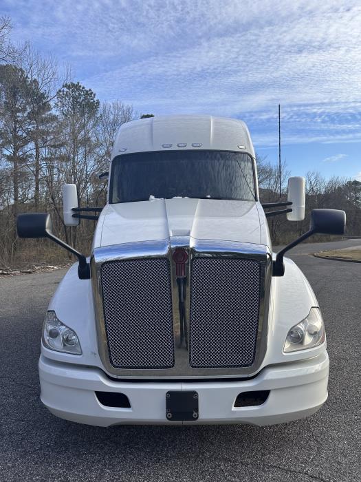 2020 Kenworth T680-17