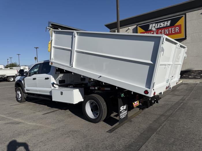 2024 Ford F-550-28