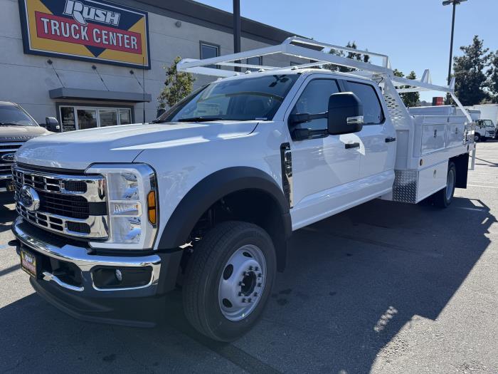 2024 Ford F-550-1