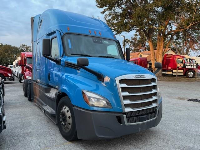 2021 Freightliner Cascadia-4