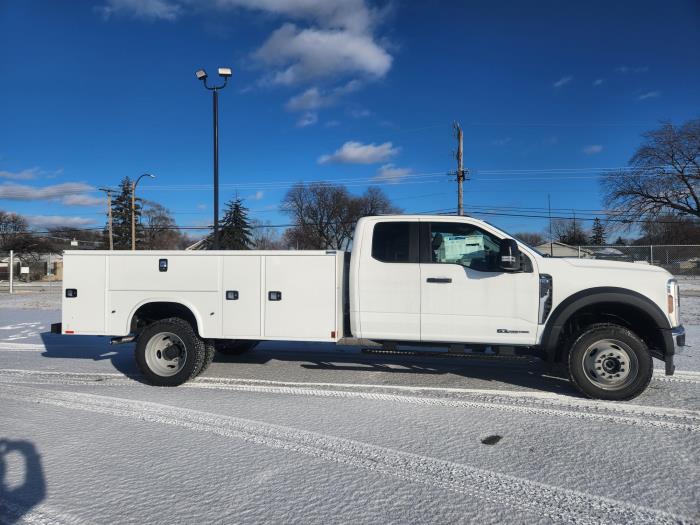 2024 Ford F-450-4