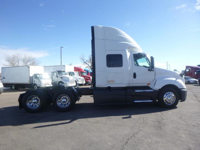 2020 International LT625-8