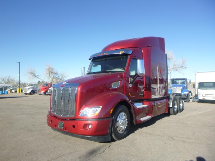 2022 Peterbilt 579-1