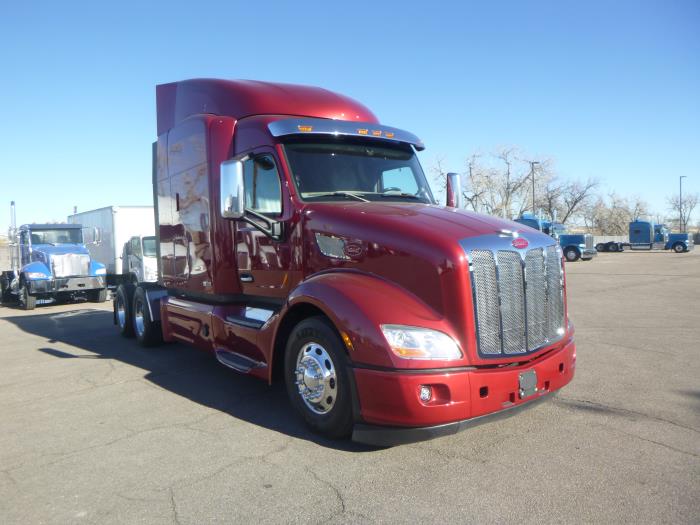 2022 Peterbilt 579-2