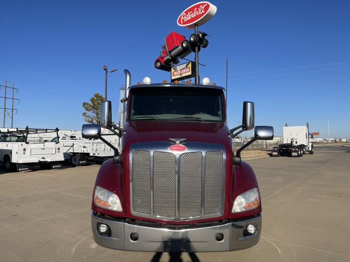 2020 Peterbilt 579-2