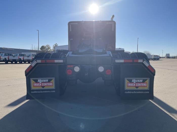 2020 Peterbilt 579-9