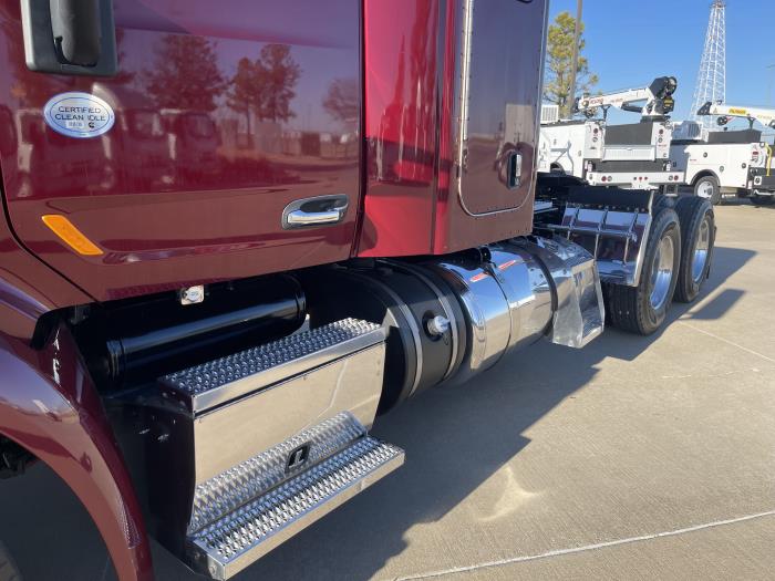 2020 Peterbilt 579-14