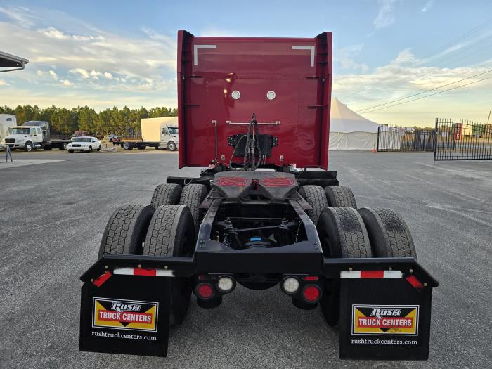 2022 Peterbilt 579-7