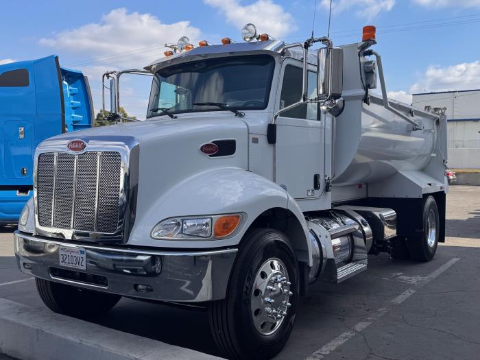 2019 Peterbilt 337-2