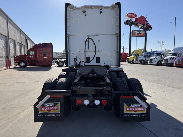 2020 Kenworth T680-6