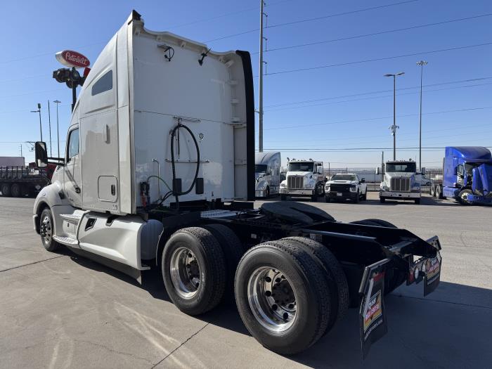 2020 Kenworth T680-7