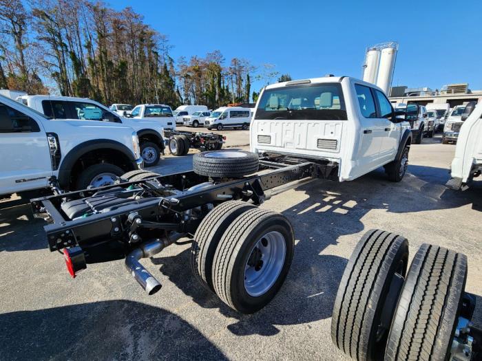 2024 Ford F-550-4