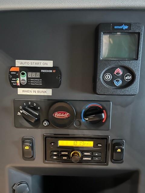 2022 Peterbilt 579-16