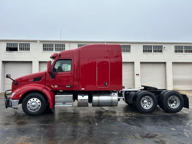 2022 Peterbilt 579-5