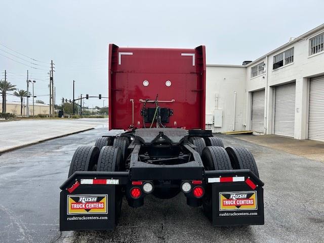 2022 Peterbilt 579-7