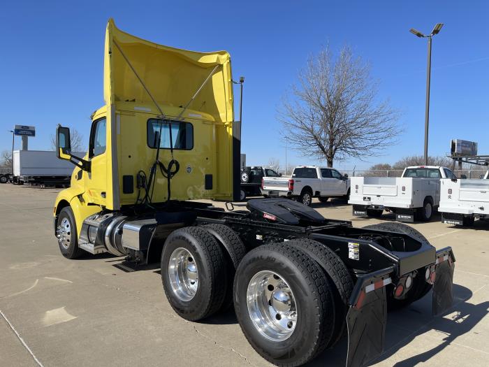 2021 Peterbilt 579-10