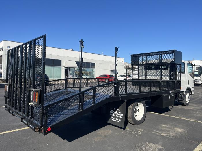 2024 Isuzu NPR-HD-3